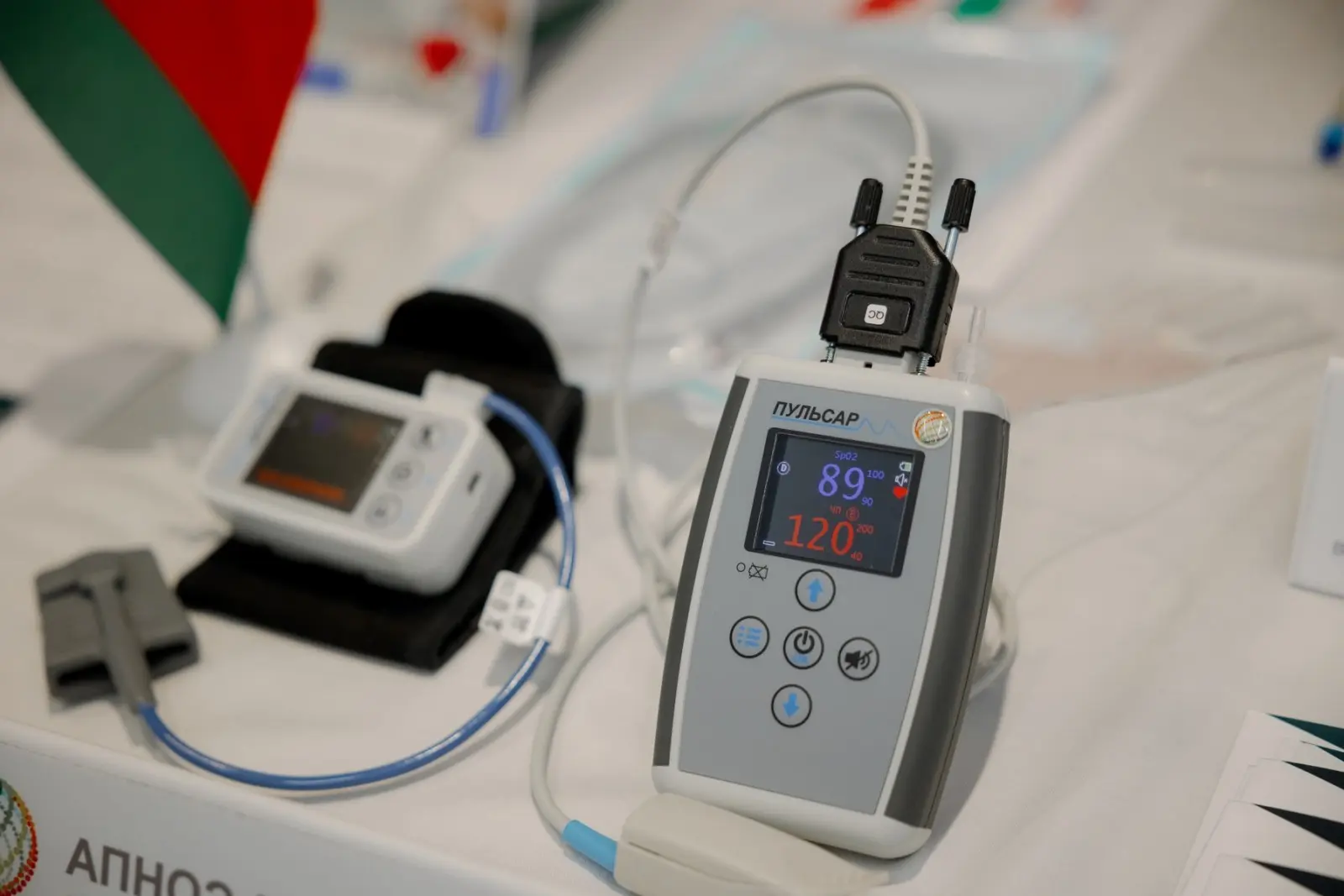 Пульсоксиметры АПНОЭ-мониторы Пульсар-М2 и Пульсар-М2 мини с каналом дыхания и мониторингом 24 ч